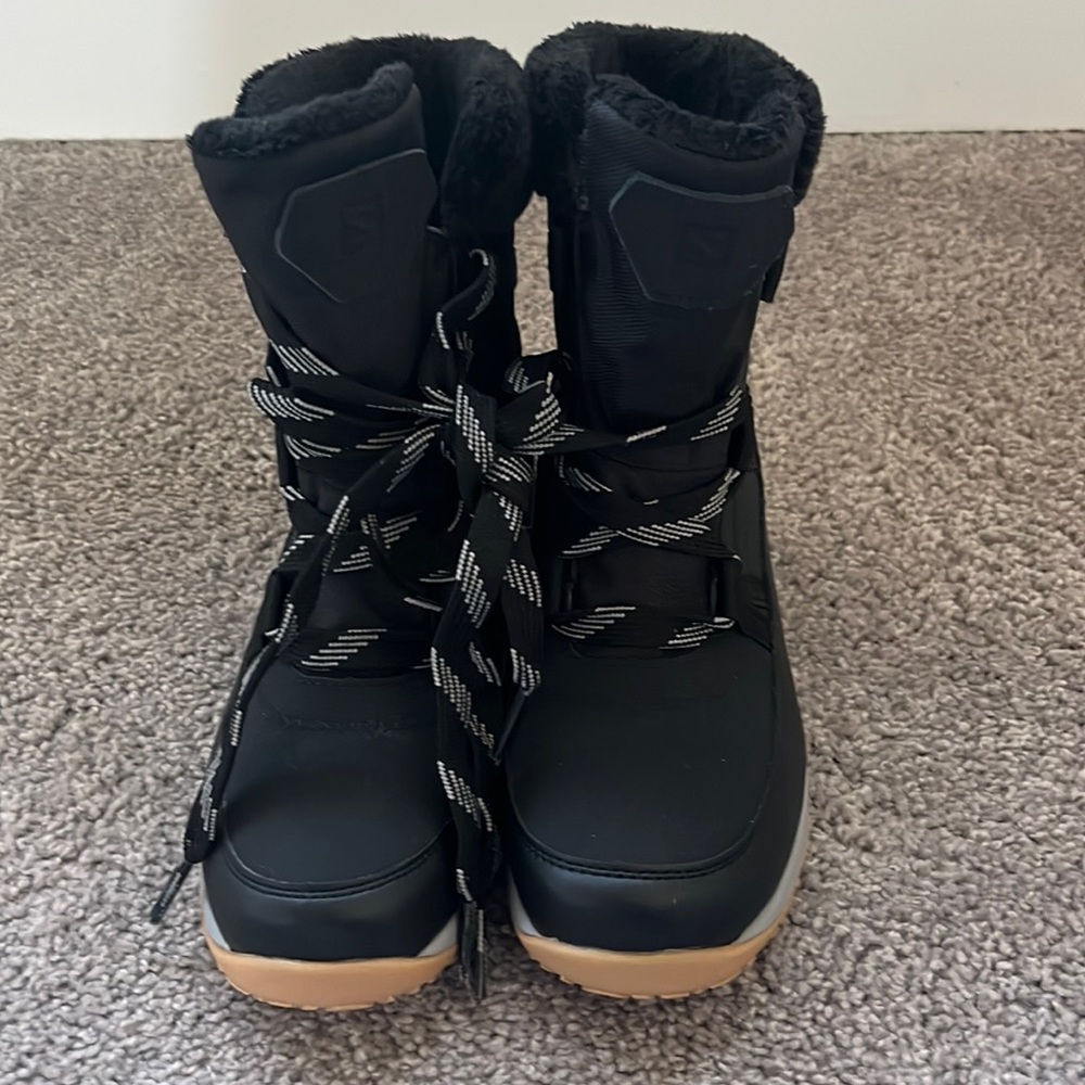 Salomon winter boots, size 6